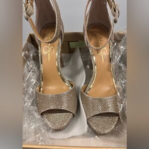 Jessica Simpson Divene Gold Heels.